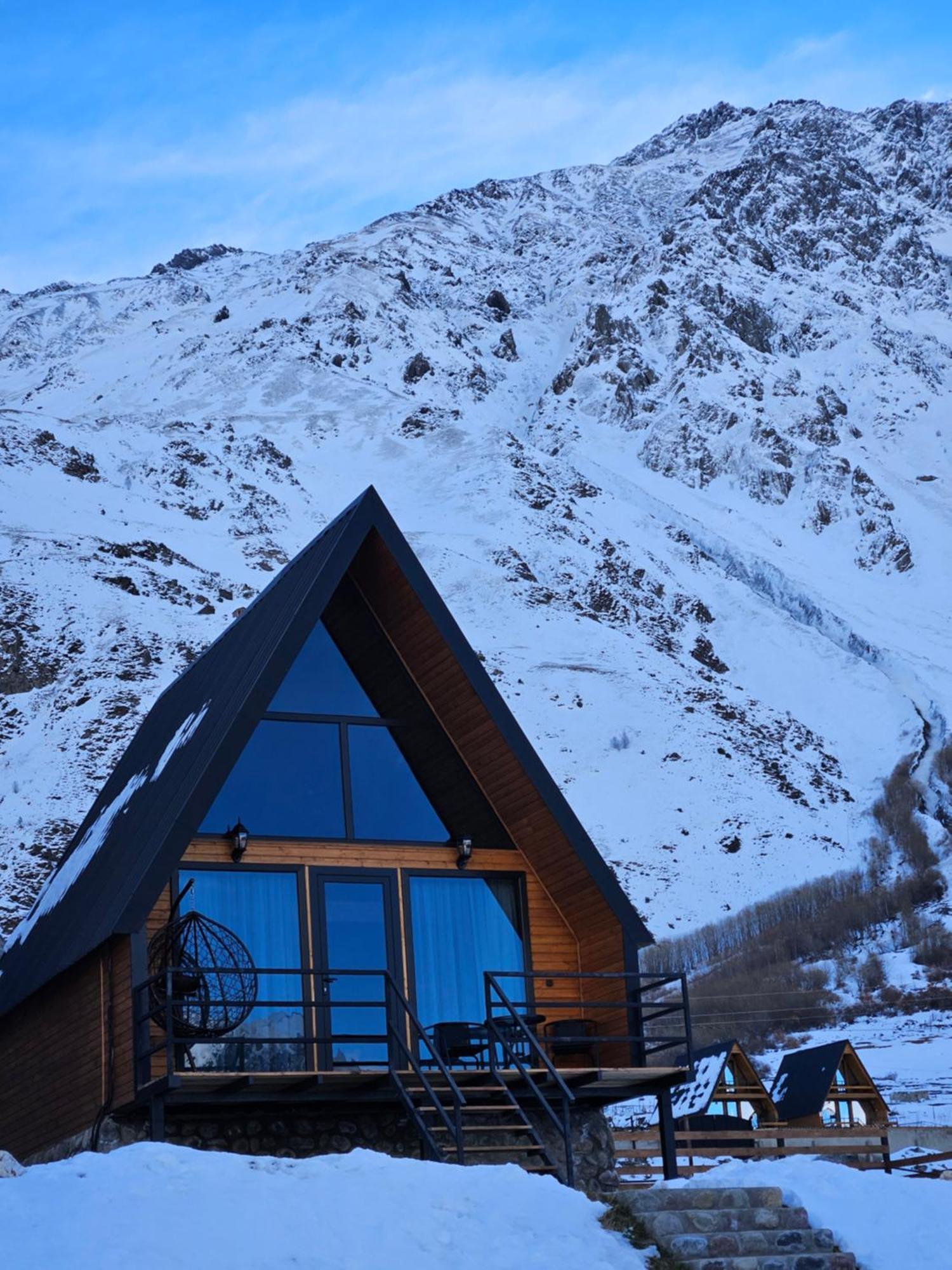 شقة Misty Rocks Kazbegi المظهر الخارجي الصورة